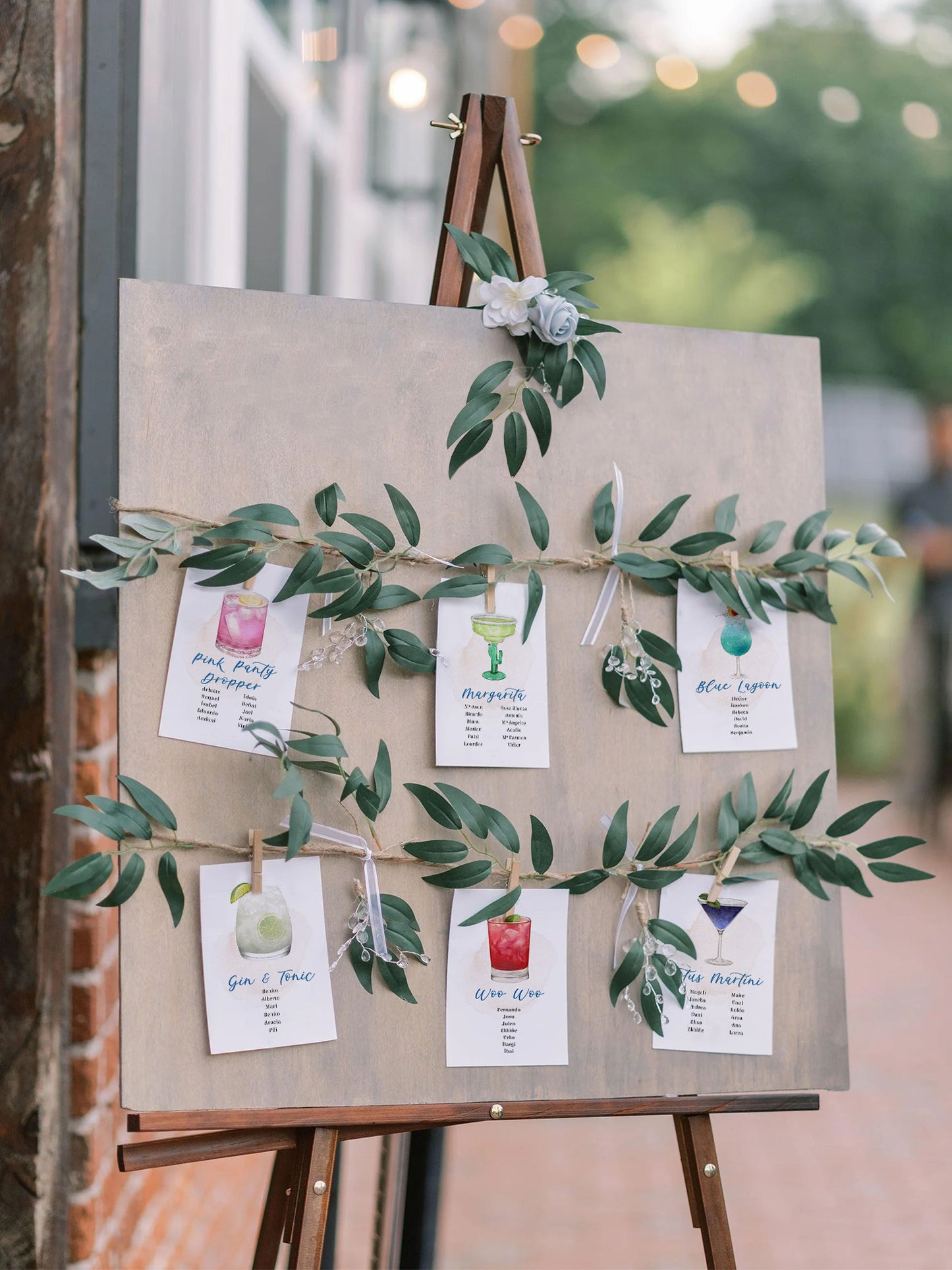 Seating plan de cocteles en acuarelas 